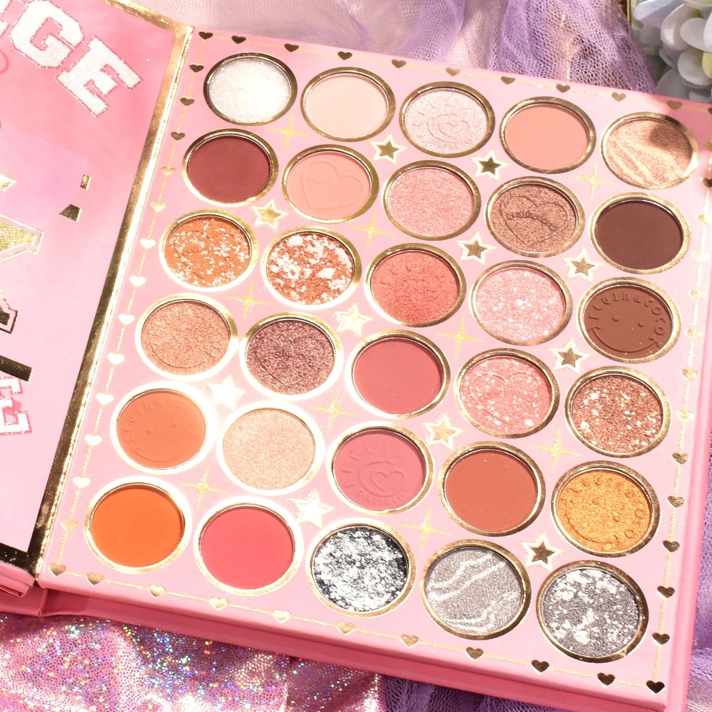 Paleta de Sombras Libro Vintage Girl de 72 colores - Kevin & Coco