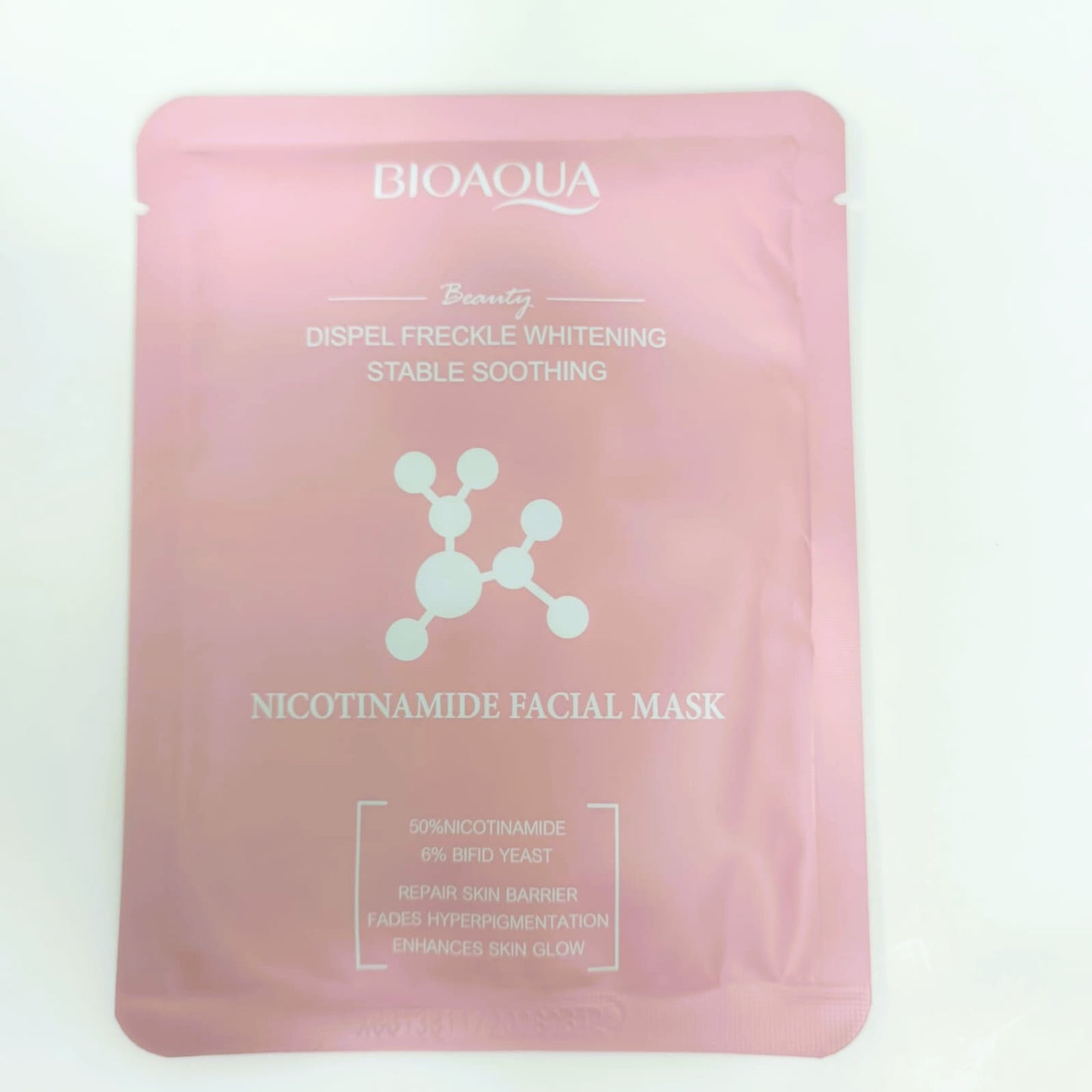 Mascarilla bioaqua niacinamida y acido hialuronico