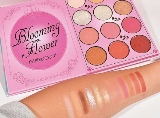 Paleta de Sombras LIBRO DE MAQUILLAJE KEVIN&COCO 82 TONOS